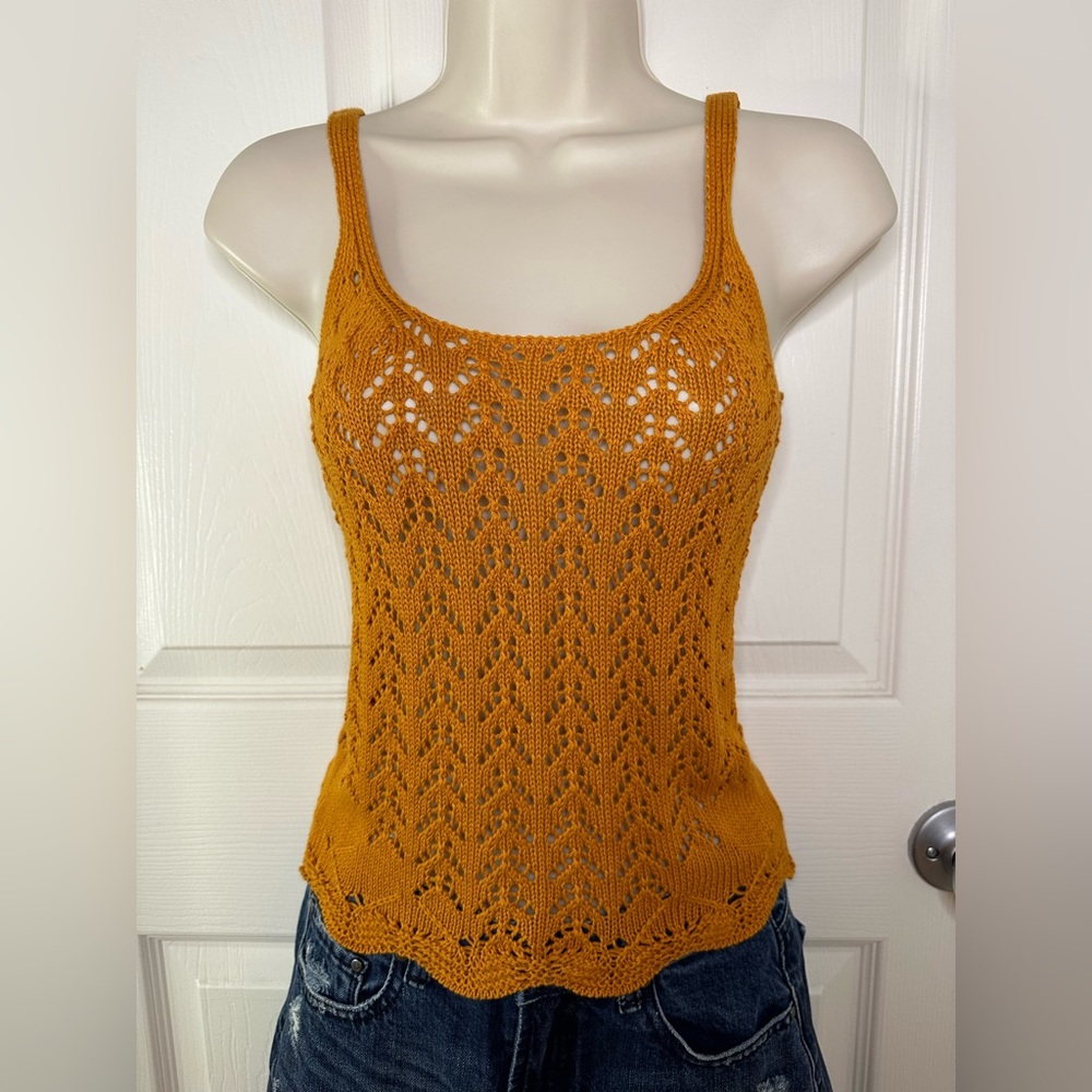 Active USA knit tank top size small